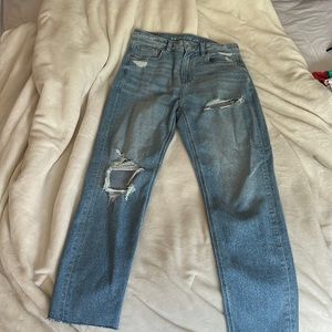 Never worn American Eagle jeans size 6
